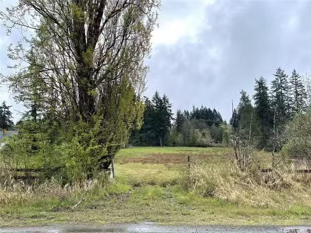 House for sale in Clayoquot, British Columbia