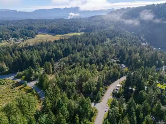 House for sale in Clayoquot, British Columbia