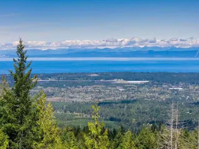 House for sale in Qualicum Beach, British Columbia