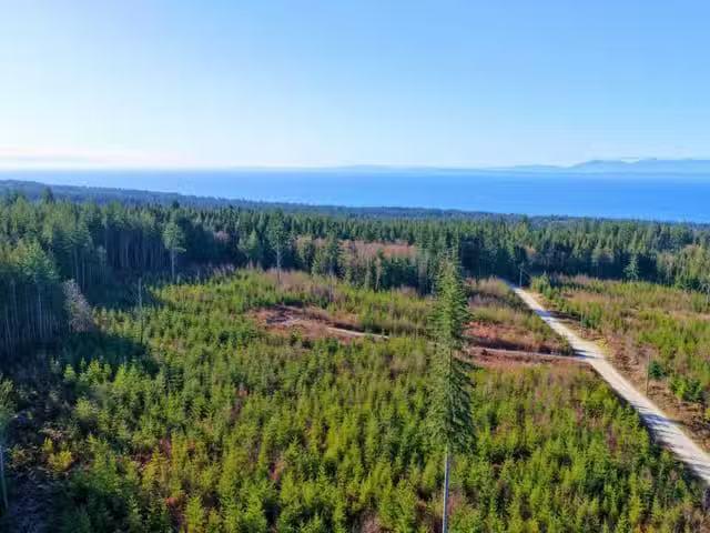 House for sale in Roberts Creek, British Columbia