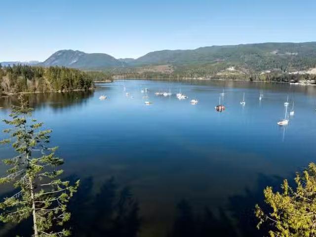 House for sale in Sechelt, British Columbia
