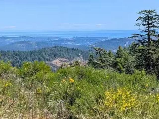 House for sale in Shawnigan Lake, British Columbia