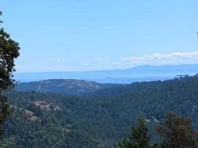 House for sale in Shawnigan Lake, British Columbia