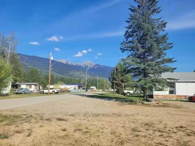 House for sale in Valemount, British Columbia