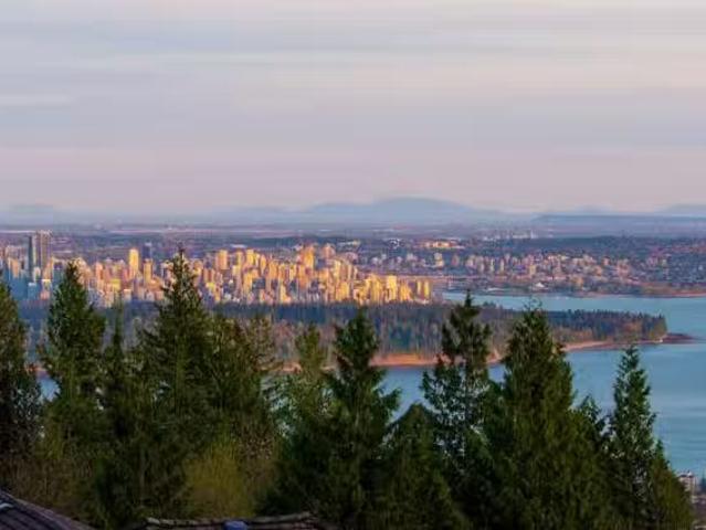 House for sale in West Vancouver, British Columbia