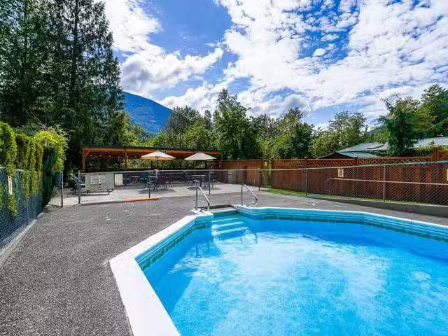 House for sale in Canyon, British Columbia