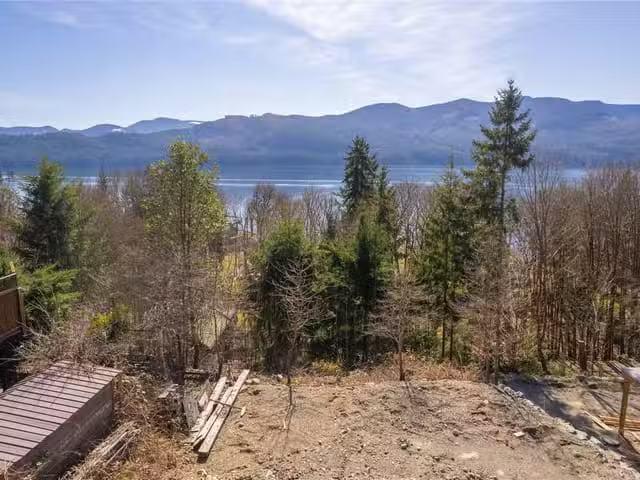 House for sale in Youbou, British Columbia