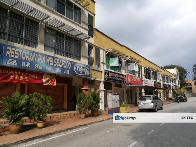 Shop for rent in Petaling, Alam Impian
