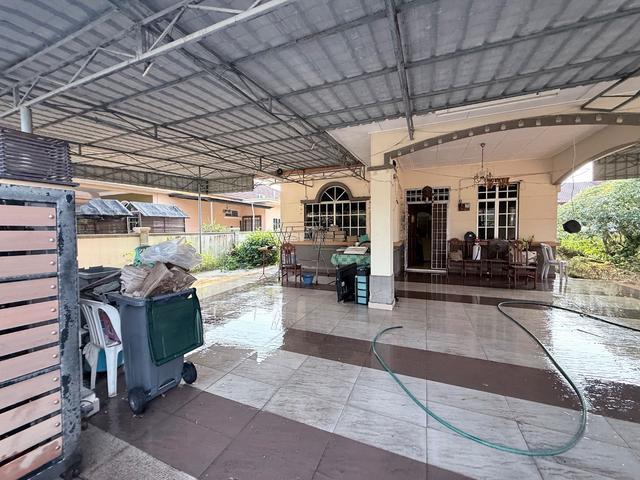 Bungalow for sale in Sendayan Village, Negeri Sembilan