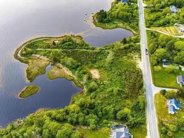 House for sale in Shelburne, Nova Scotia