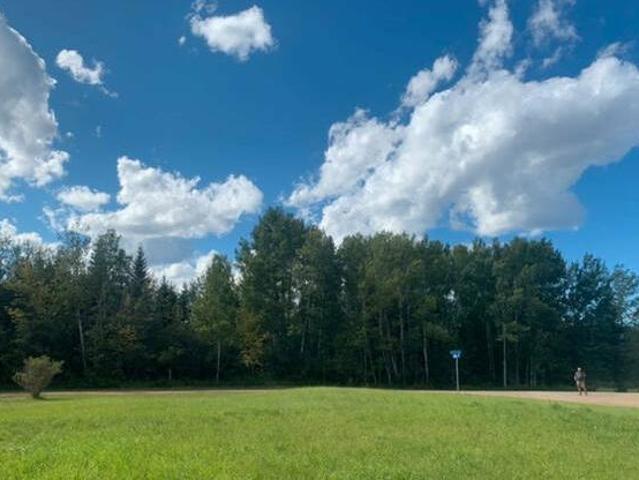 House for sale in Wedgewood, Alberta