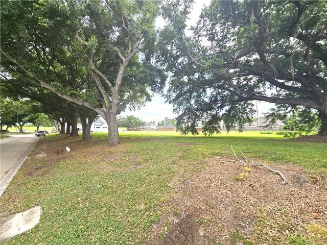 Land for sale in Destrehan, Louisiana