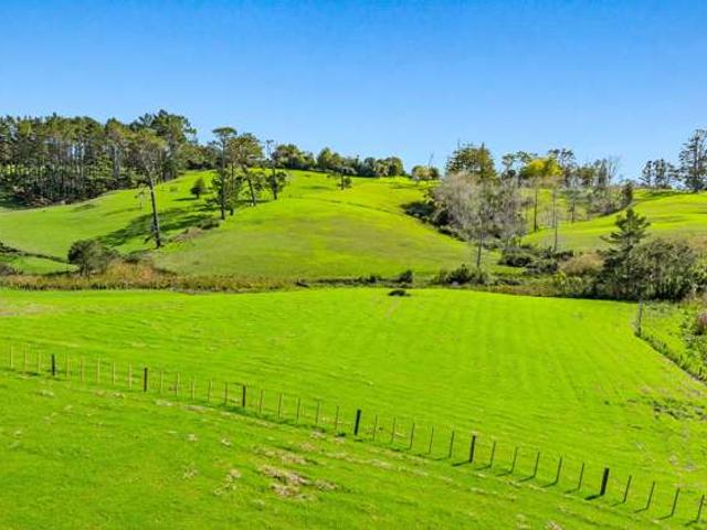 Property for sale in Kawau Island, Oroua County