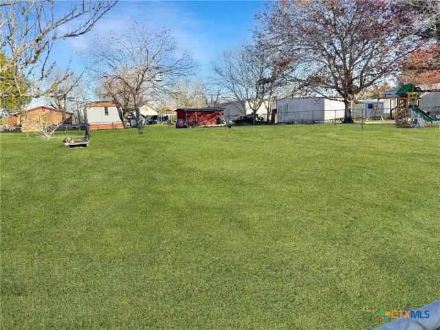 Land for sale in Flatonia, Texas