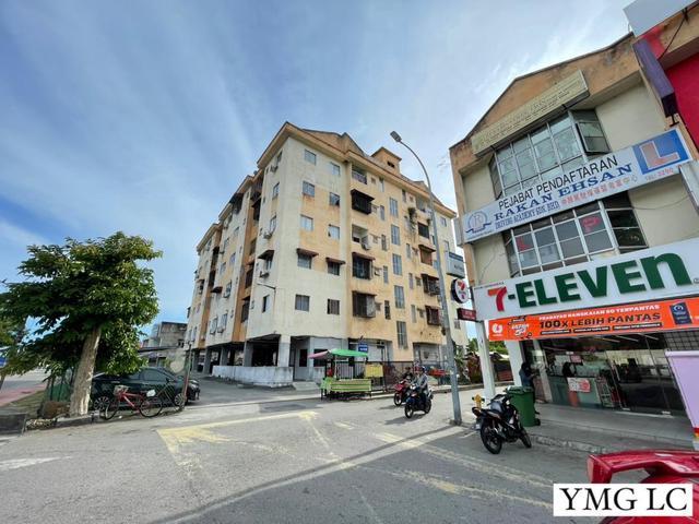 Apartment for sale in Port Klang, Selangor
