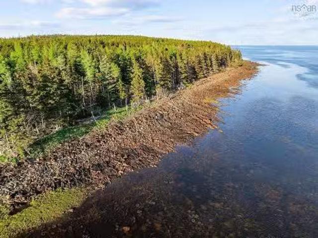 House for sale in Feltzen South, Nova Scotia