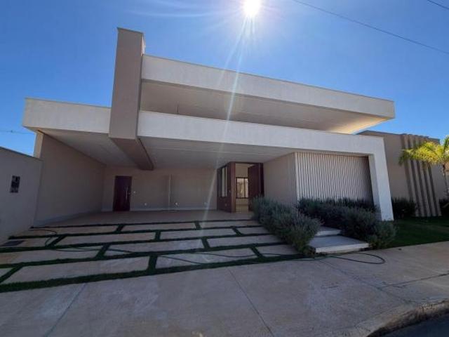 Casa venda em Região Geográfica Imediata de Luziânia, Região Integrada de Desenvolvimento do Distrito Federal e Entorno