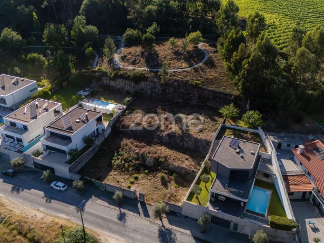 Terreno venda em Guimarães, Braga