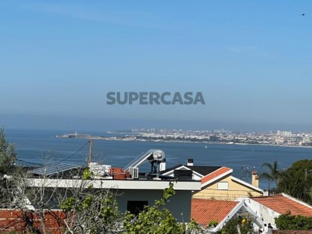 Terreno venda em Almada, Setúbal