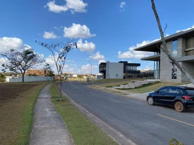 Terreno venda em Região Geográfica Imediata do Distrito Federal, Região Integrada de Desenvolvimento do Distrito Federal e Entorno