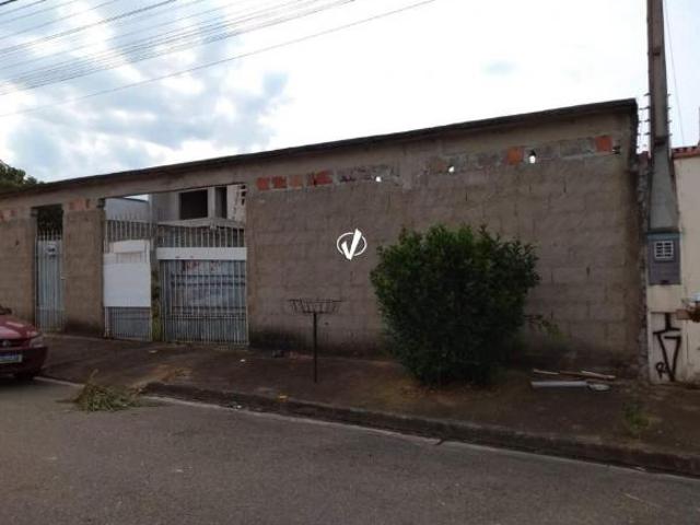 Casa venda em Região Imediata de Taubaté-Pindamonhangaba, Região Metropolitana do Vale do Paraíba e Litoral Norte
