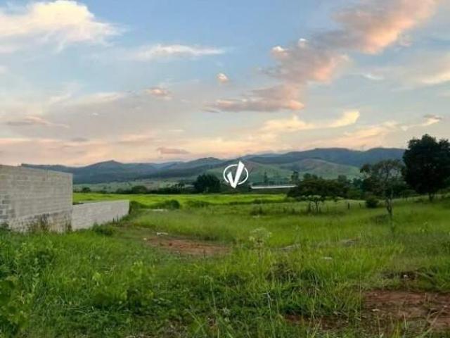 Terreno venda em Região Imediata de Taubaté-Pindamonhangaba, Região Metropolitana do Vale do Paraíba e Litoral Norte