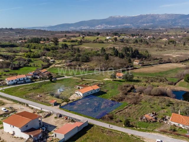 Terreno venda em Castelo Branco, Caria