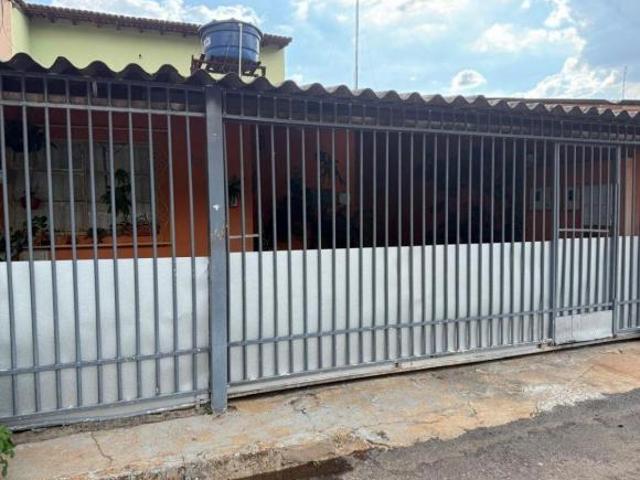 Casa venda em Região Geográfica Imediata do Distrito Federal, Região Integrada de Desenvolvimento do Distrito Federal e Entorno