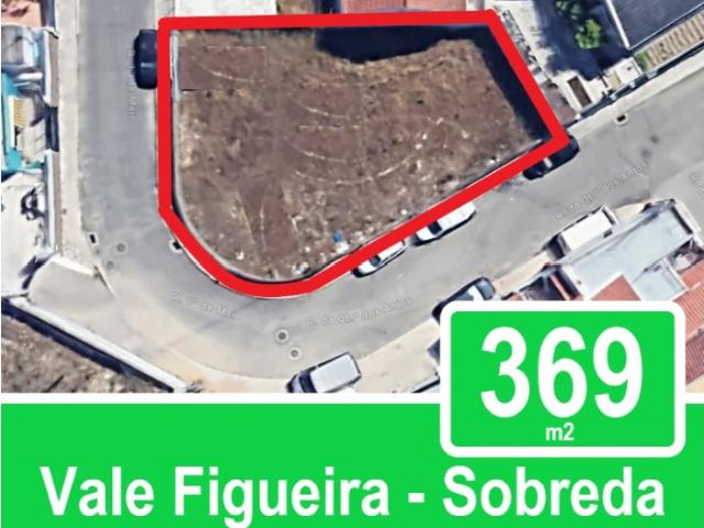Terreno venda em Palhais, Almada
