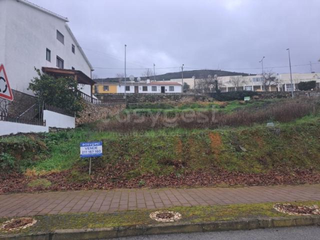 Terreno venda em Torre De Moncorvo, Bragança