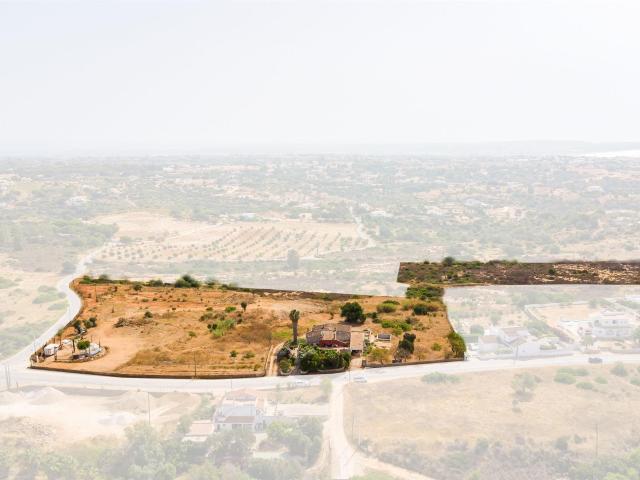Vivenda venda em Lagoa, Faro