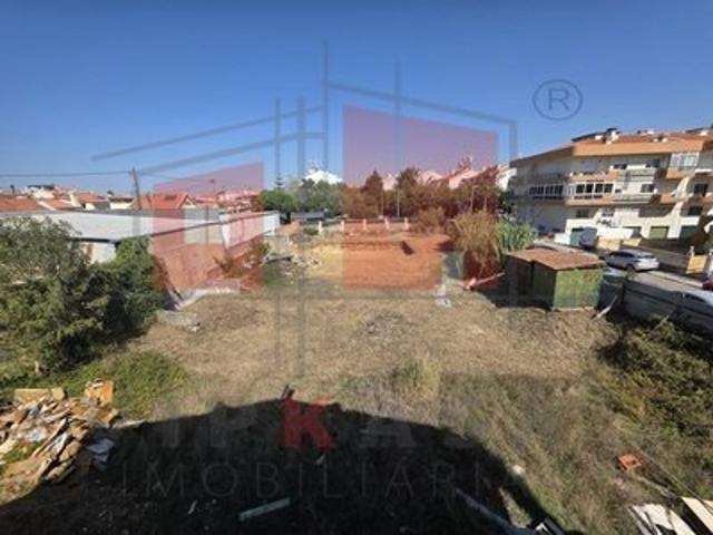 Terreno venda em Algueirão-Mem Martins, Lisboa