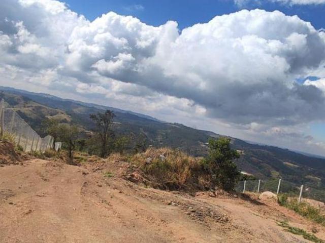 Terreno venda em Vila Bello, São Roque