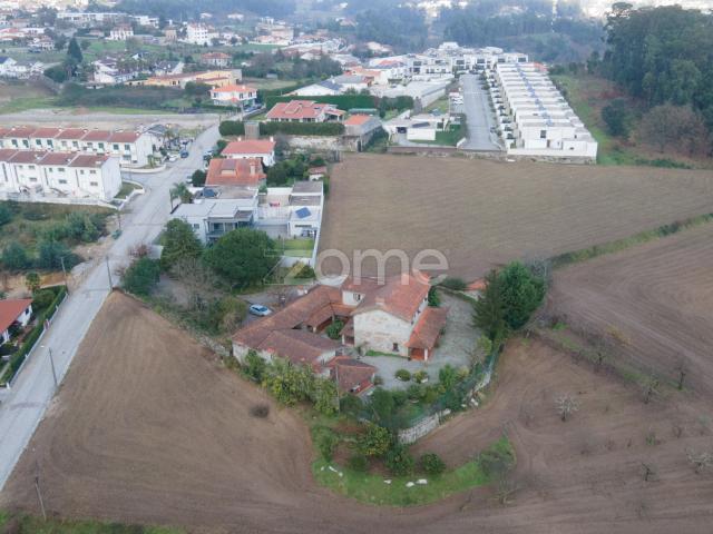 Terreno venda em Lousada, Porto