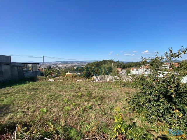 Terreno venda em Santo Tirso, Porto