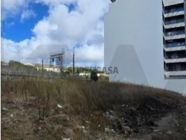 Terreno venda em Amadora, Lisboa
