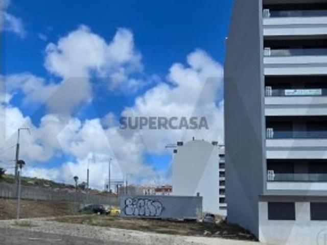 Terreno venda em Amadora, Lisboa