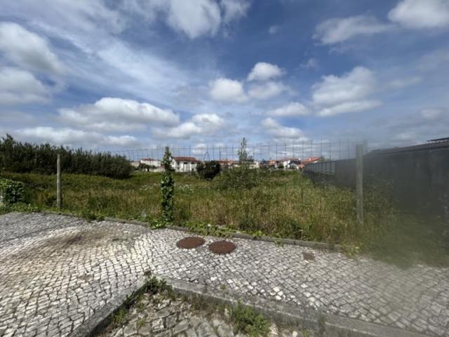 Terreno venda em Marinha Grande, Leiria