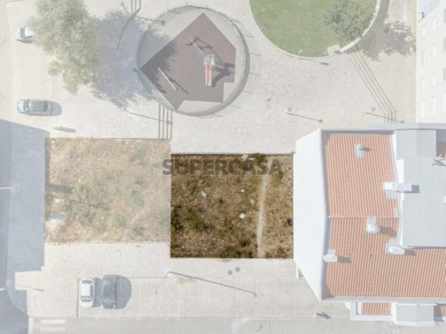 Prédio venda em Coina, Setúbal