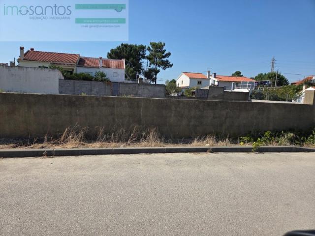 Terreno venda em Fernão Ferro, Seixal