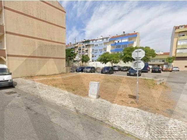 Terreno venda em Santa Clara, Lisboa