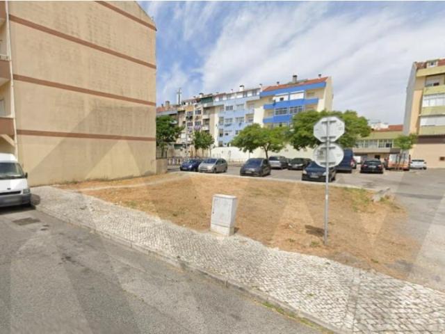 Terreno venda em Santa Clara, Lisboa