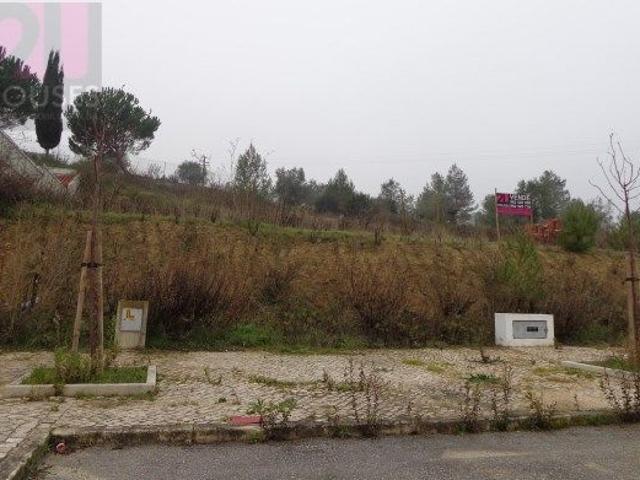 Terreno venda em Colégio Nuno Álvares, Tomar