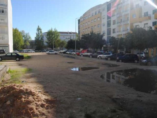 Terreno venda em Rio Maior, Santarém