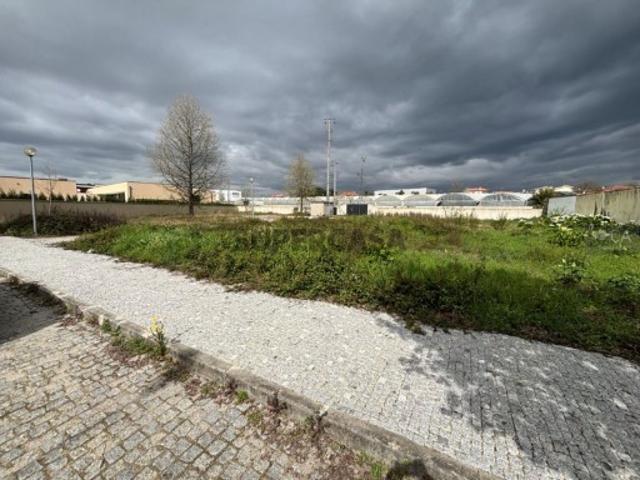 Terreno venda em Gavião, Braga