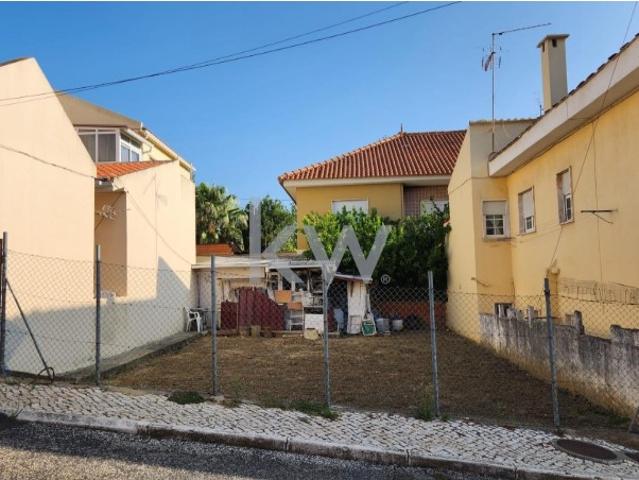 Terreno venda em Camarate, Bairro Quinta da Fábrica, Vinha e Atafoneira Terreno venda em Camarate, Bairro Quinta da Fábrica, Vinha e Atafoneira