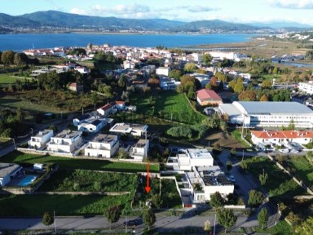 Terreno venda em Arga De Baixo, Viana Do Castelo