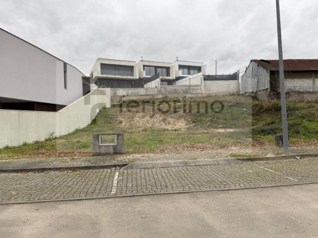 Terreno venda em Guimarães, Braga