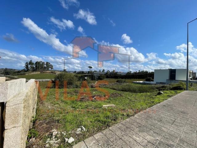 Terreno venda em Paredes, Bitarães