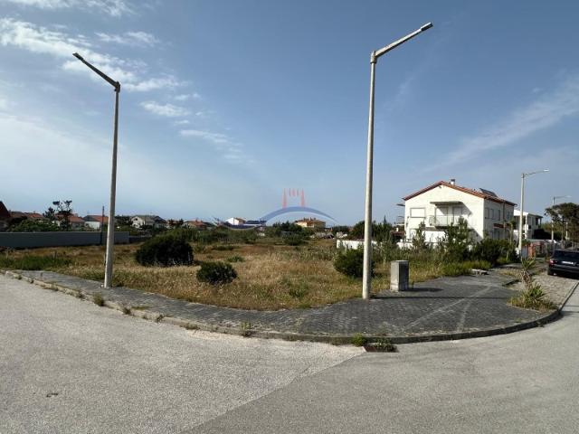Terreno venda em Leiria